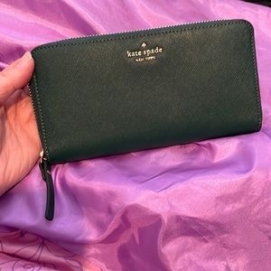NWT Kate Spade Ned’s Saffiano Leather Wallet DEEP JADE Laurel Way New With Tags